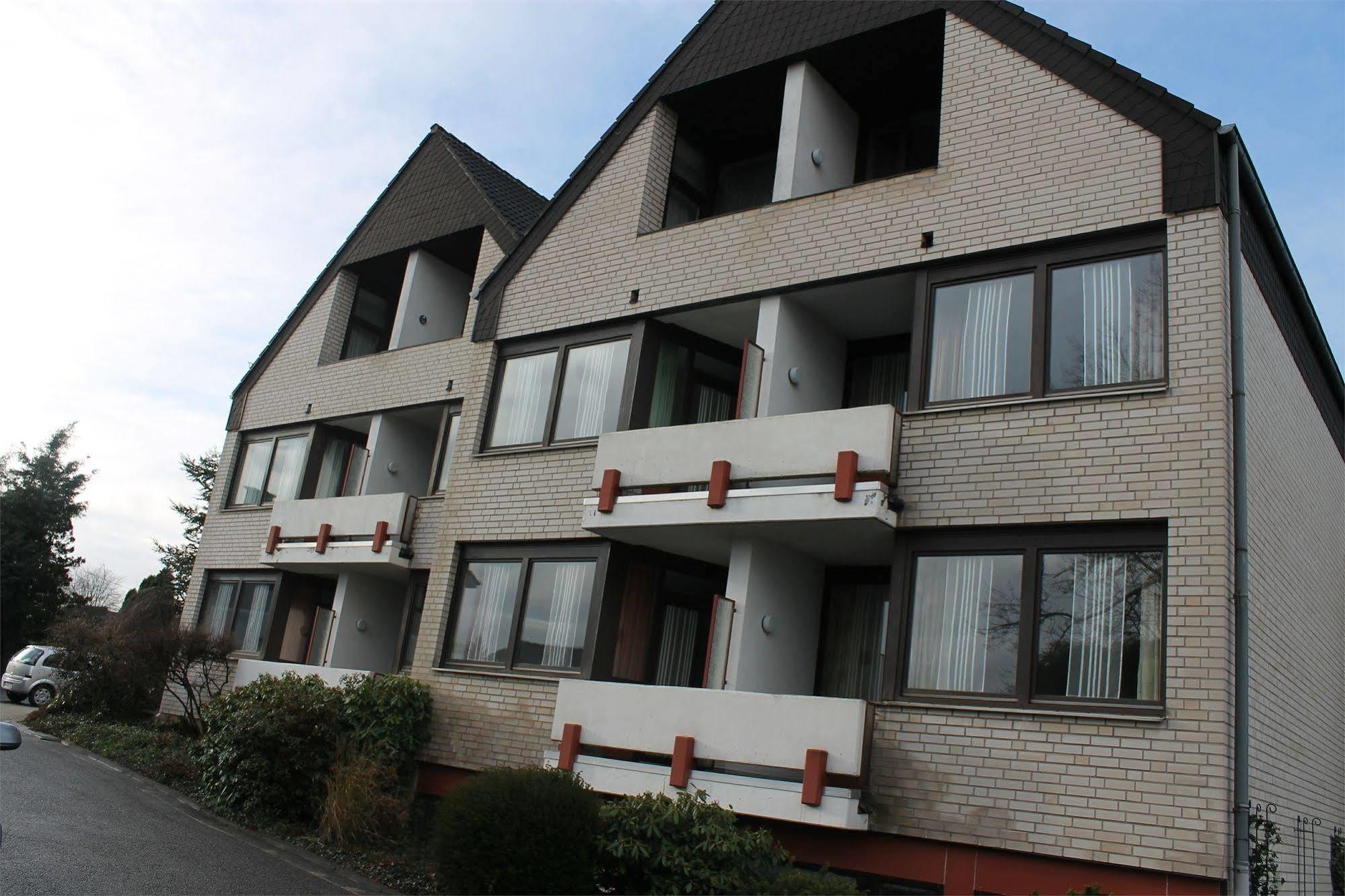 Hotel Roeb Nideggen Exterior foto